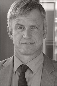 Dr. Christian Gloyer ist ein Rechtsanwalt in Berlin.